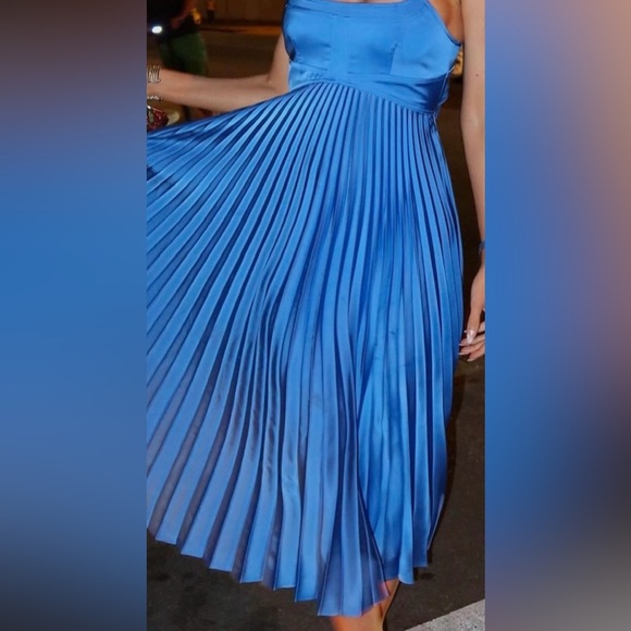 Blue Satin plated. Size L - Picture 2 of 9